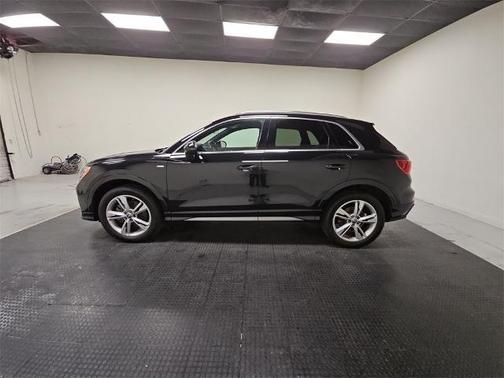 2020 Audi Q3 45 S line Premium