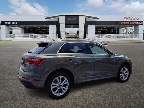 2024 Audi Q3 Premium 45 TFSI S line quattro Tiptronic