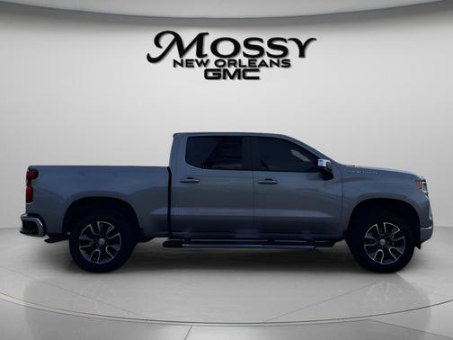 Sterling Gray Metallic 2024 Chevrolet Silverado 1500 LT