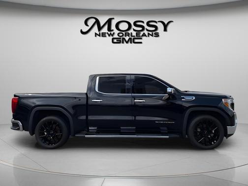 Onyx Black 2021 GMC Sierra 1500 SLT