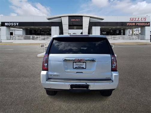 2020 GMC Yukon Denali
