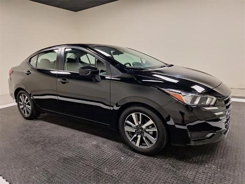2023 Nissan Versa 1.6 SV
