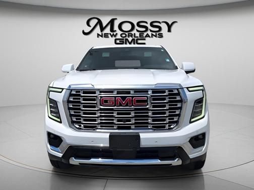 Summit White 2025 GMC Yukon XL Denali