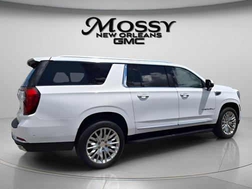 Summit White 2025 GMC Yukon XL Denali