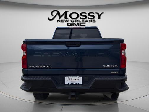 Northsky Blue Metallic 2022 Chevrolet Silverado 2500 Custom