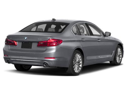 2018 BMW 530 530i