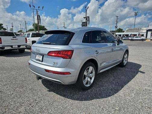 2018 Audi Q5 2.0T Premium Plus