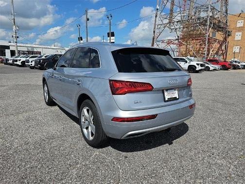 2018 Audi Q5 2.0T Premium Plus
