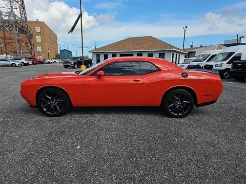 2020 Dodge Challenger SXT