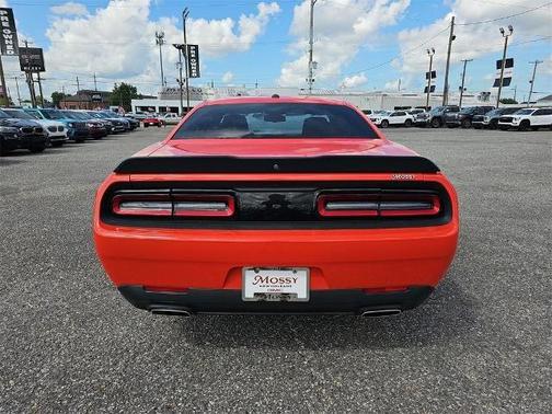2020 Dodge Challenger SXT