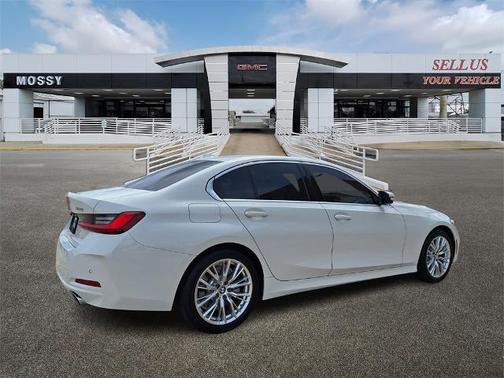 2023 BMW 330 330i