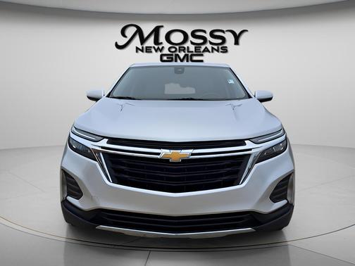 Silver Ice Metallic 2022 Chevrolet Equinox 1LT