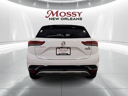 2022 Buick Envision FWD Essence