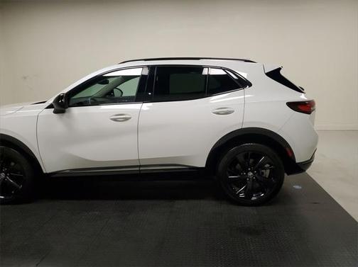 2022 Buick Envision FWD Essence