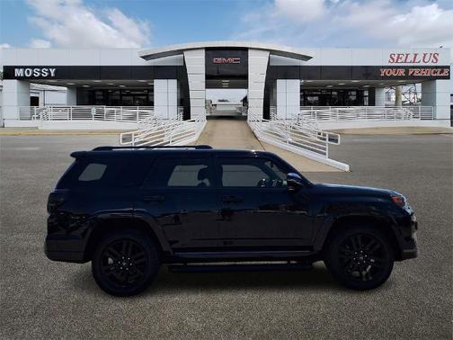 2020 Toyota 4Runner SR5