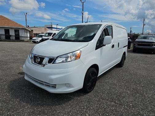 2020 Nissan NV200 SV