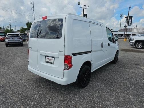 2020 Nissan NV200 SV