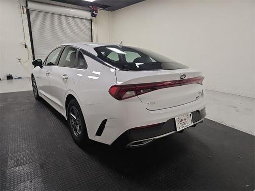 2021 Kia K5 LXS
