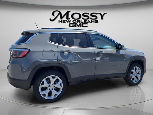 Gray 2021 Jeep Compass Limited
