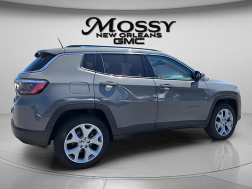 Gray 2021 Jeep Compass Limited