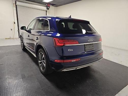2021 Audi Q5 45 Premium Plus