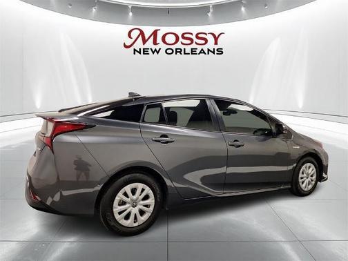 2022 Toyota Prius LE