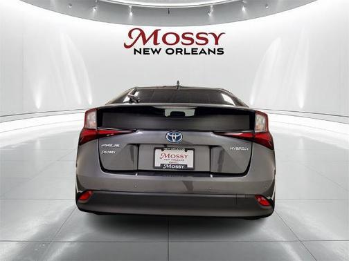 2022 Toyota Prius LE