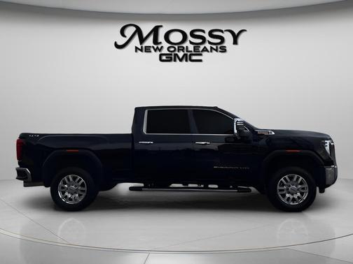 Onyx Black 2024 GMC Sierra 2500 SLT
