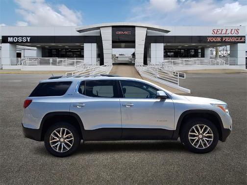 2019 GMC Acadia SLE-2