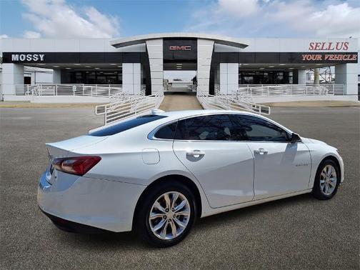 2022 Chevrolet Malibu FWD LT