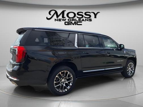 Onyx Black 2025 GMC Yukon XL Denali