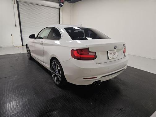 2017 BMW 230 230i