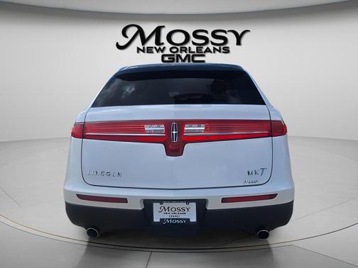 2019 Lincoln MKT Reserve