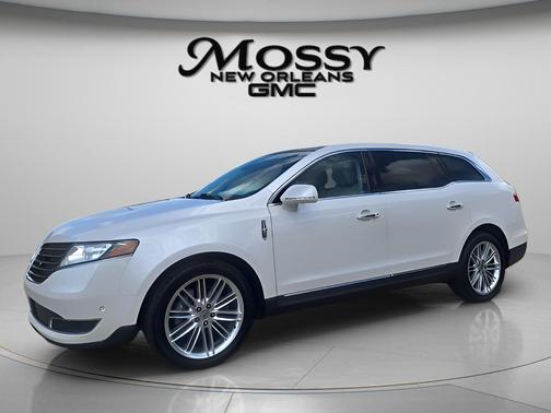 2019 Lincoln MKT Reserve