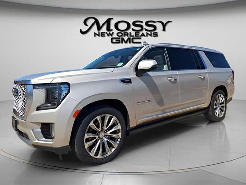 Pearl Beige Metallic 2021 GMC Yukon XL Denali
