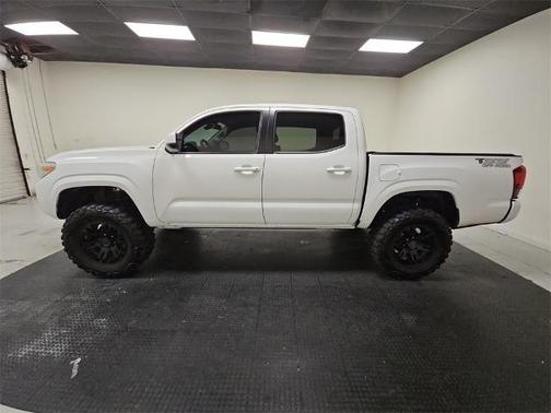 2019 Toyota Tacoma SR
