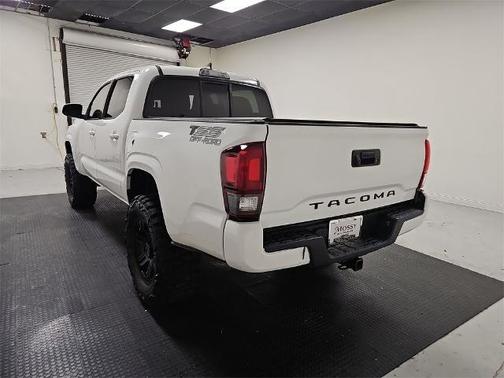 2019 Toyota Tacoma SR