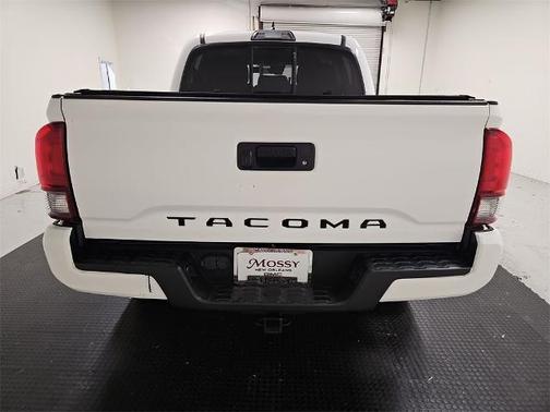2019 Toyota Tacoma SR