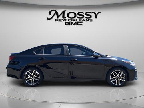 Aurora Black 2019 Kia Forte S