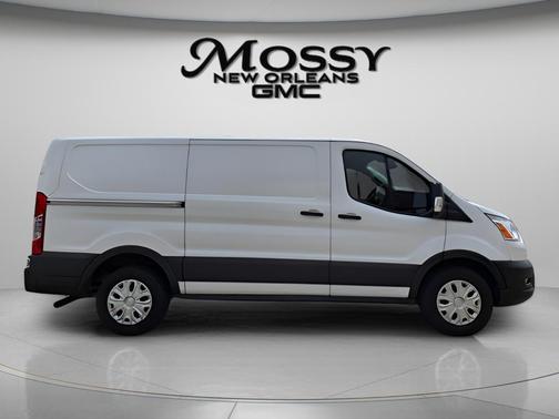 2021 Ford Transit-250 Base