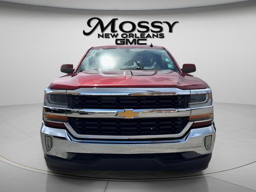 Siren Red Tintcoat 2017 Chevrolet Silverado 1500 1LT