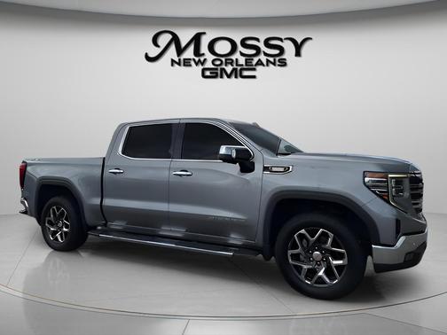 Sterling Metallic 2024 GMC Sierra 1500 SLT