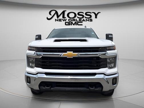 Summit White 2024 Chevrolet Silverado 2500 LT