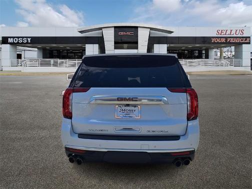 2022 GMC Yukon Denali