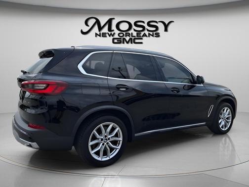 Black 2023 BMW X5 sDrive40i