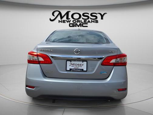 Gray 2013 Nissan Sentra SV