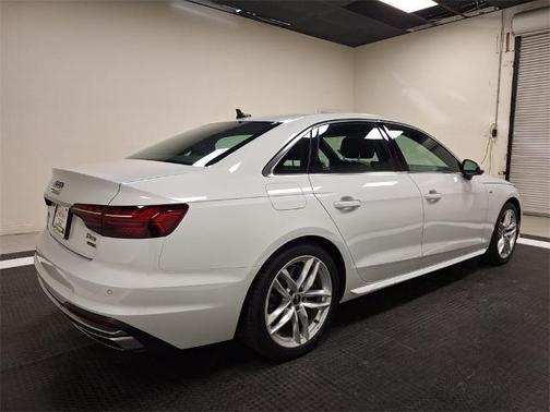 2024 Audi A4 45 S line Premium Plus