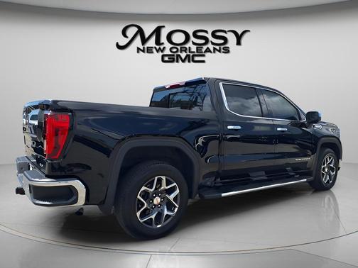 Onyx Black 2026 GMC Sierra 1500 SLT
