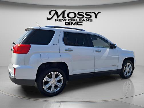 White Frost Tricoat 2017 GMC Terrain SLT