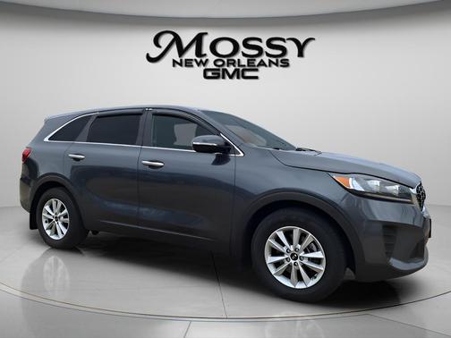 Gray 2020 Kia Sorento LX